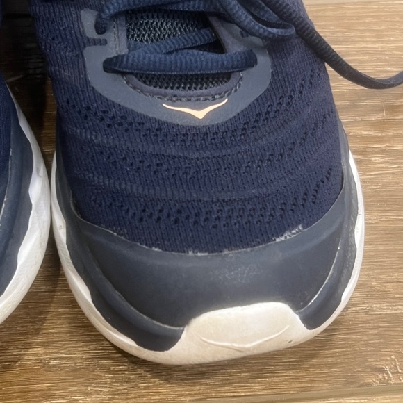 Hoka Aktas Women's Running Shoes, Navy/ Rose Gold, Size 8.5 No insoles, Athletic - Picture 6 of 11